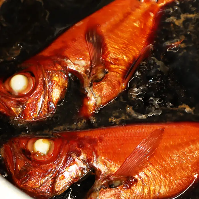 【日本料理えのもと】天津小湊産「金目鯛姿煮」小サイズ１匹 [0012-0079]