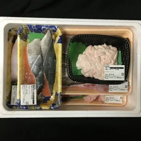 お魚の目利きのプロにお任せ!北海道産 天然鮮魚 約500g～1kg_産地直送 冷蔵 冷蔵便 刺身 セット 鮮魚セット 鮮魚ボックス 魚介類 海鮮 絶品 人気 ヒロセ 北海道 釧路町 釧路超 特産品 _【配送不可地域：離島・沖縄県・信越、北陸・東海・近畿・中国・四国・九州】【1285921】