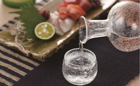 白龍酒造 純米大吟醸 白龍 1.8L 1800ml スッキリ ほのかな 米の 旨み 柔らか まろやか 香り高い  越淡麗 高精白 モンドセレクション 金賞・最高金賞受賞 白龍 はくりゅう 酒 日本酒 ポン酒 父の日 新潟県 阿賀野市 1O05021
