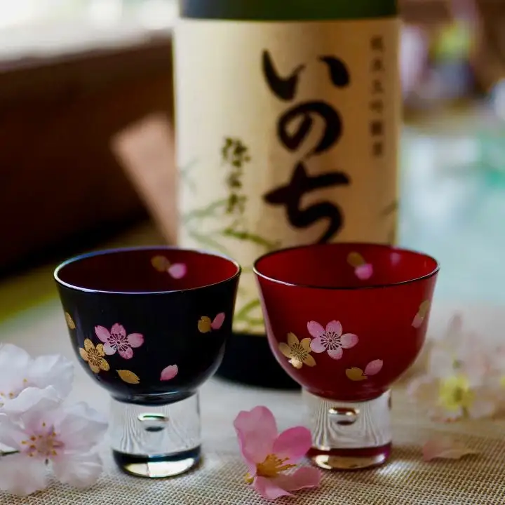 日本酒　純米大吟醸　いのち　1,800ｍｌ・蒔絵グラス　セット　ギフト　お土産　大和川酒造　会津　喜多方【07208-0084】