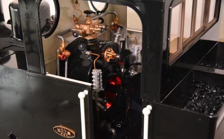 No.2468SL製造技術を結集させた６トン蒸気機関車模型（1/5モデルミニチュア）