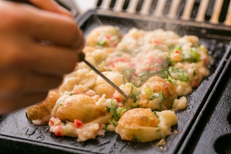 a10-1005　蛸之徹監修 タコシソ焼 【たこ焼き70粒】