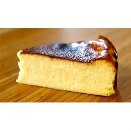 ハートの手作り犬用ケーキと人用バスクチーズケーキ12cmのセット_惣菜・加工品      ペット用品  _【配送不可地域：離島】【1466840】