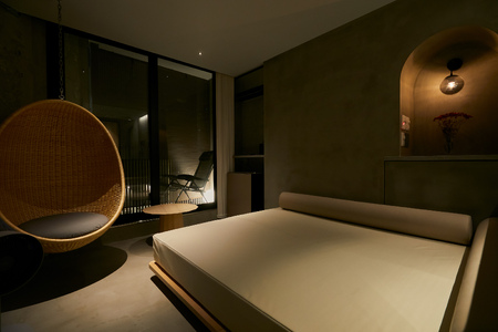 【東京・神楽坂】会員制・サウナ付きブティックホテル「Boutique Sauna ARCH」プライベートサウナ付き客室 宿泊クーポン（50,000円分） 0097-002-S05