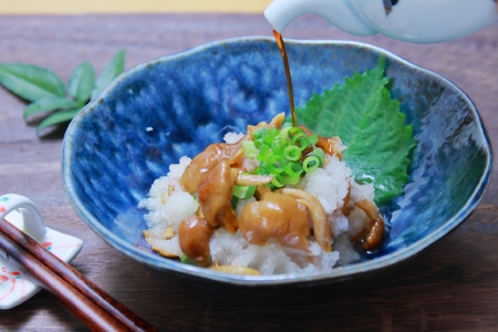 山形県小国町産山菜セット（なめこ缶つぼみ3缶・わらび2瓶・なめこ2瓶・山うど・ミックスきのこ瓶）