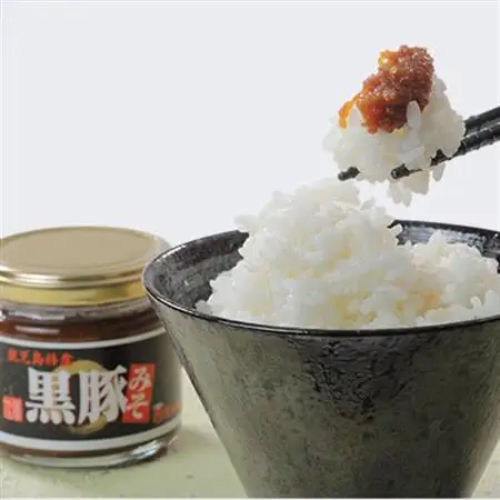 枕崎 まるた屋 かつおみそ 黒豚みそ 瓶入り 6個 A3-39_調味料 味噌  みそ  肉     魚介・海産物     惣菜・加工品     惣菜・加工品 肉 缶詰・瓶詰   惣菜・加工品 魚 缶詰・瓶詰   惣菜・加工品  缶詰・瓶詰   調味料   _【配送不可地域：離島】【1167951】