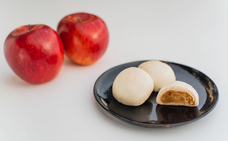 真田REDアップルを使ったりんごの温泉まんぢゅう 8個入　饅頭 まんじゅう 和菓子 別所温泉 りんご おかし お土産 名物 上田市 長野