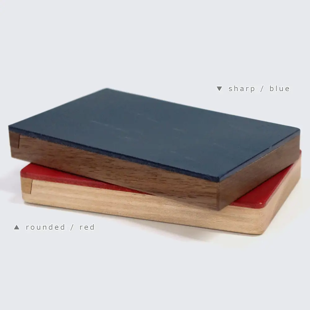 Flap card case -  sharp　black/SASAKI【旭川クラフト(木製品/名刺入れ)】フラップカードケース / ササキ工芸_03268