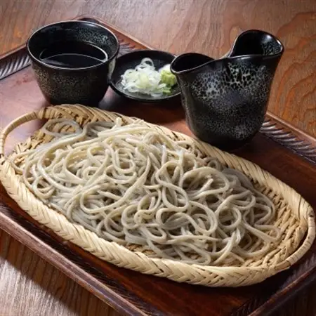 挽きたて打ち立て!十割そばと二八そばを食べ比べ。埼玉地粉本格手打そば4食セット(つゆ付)【配送不可地域：離島】【1479004】