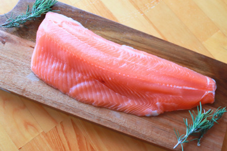 渓流サーモン　お刺身フィーレ　1kg