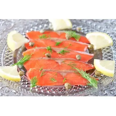 【あおもり食品】ひらめ生ハム風と紅鮭スモークサーモン_魚介・海産物   _【配送不可地域：離島】【1483288】