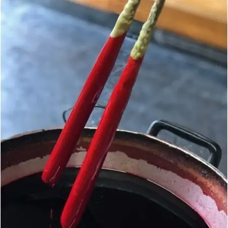 朱　ダルマ60本入り(約8cm)全工程手作り国内産ハゼの実蝋を100%使用〈伝統工芸品　和ろうそく〉【1482500】