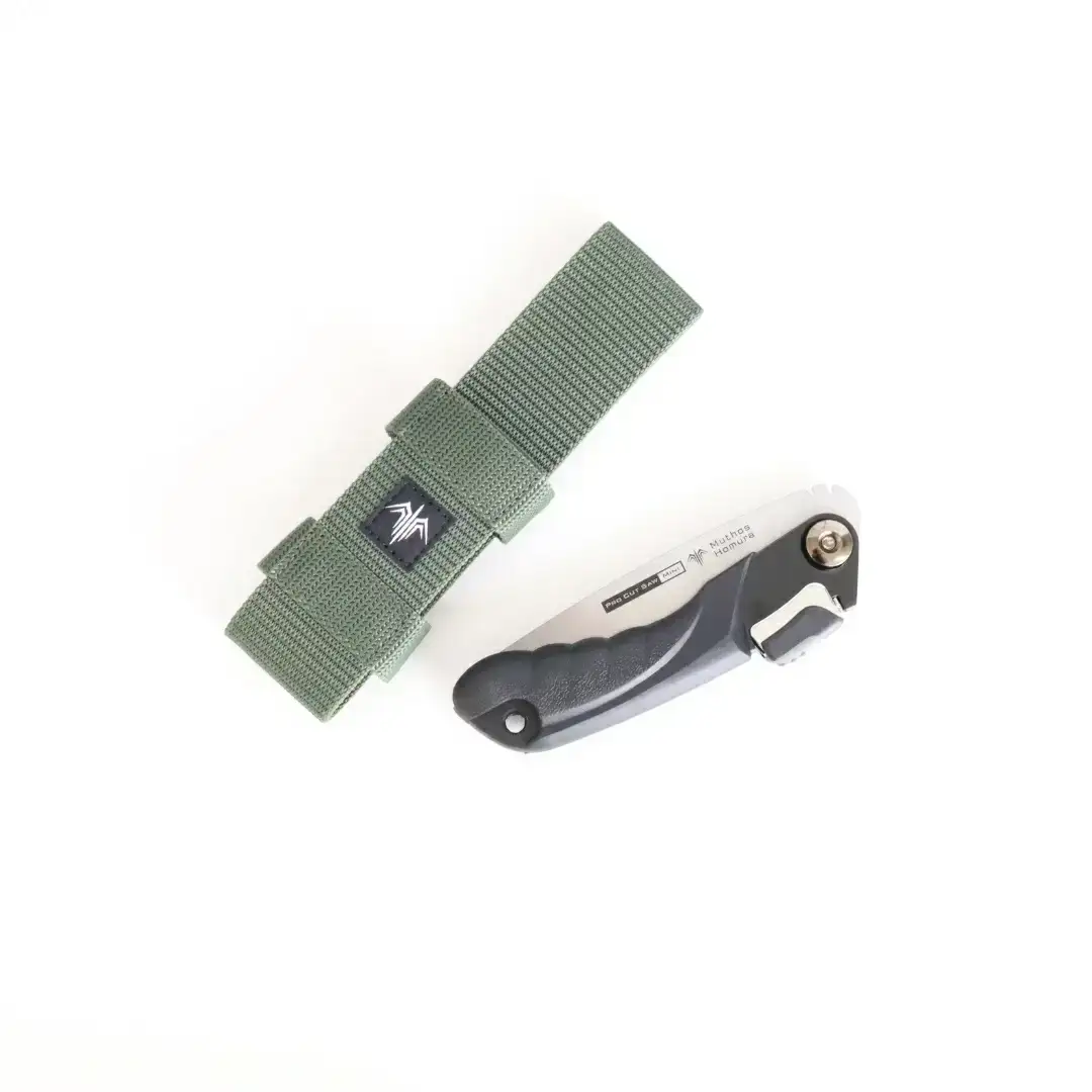 Pro Cut Saw Mini(ノコギリ) 125mm Khaki-Green Collection ケース付 のこぎり 鋸 アウトドア用品 キャンプ用品 カーキ  [Muthos Homura] 【010S451】