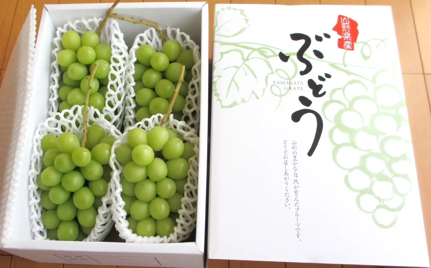 ぶどう（シャインマスカット）１.５ｋｇ　ご家庭用　0085-2602