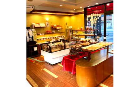 洋菓子イタリアンロール 土佐の伊太利亜 梅ジャム×1本 抹茶×1本 合計2本 ロールケーキ お菓子 焼き菓子 洋菓子 スイーツ おすすめ 美味しい お取り寄せ ギフト 贈り物【土佐共同産業株式会社】 [BQCC003]