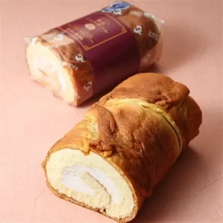 黒石シューロール1本入　生クリーム【バニラ】_菓子・スイーツ ケーキ  _【配送不可地域：離島】【1490040】