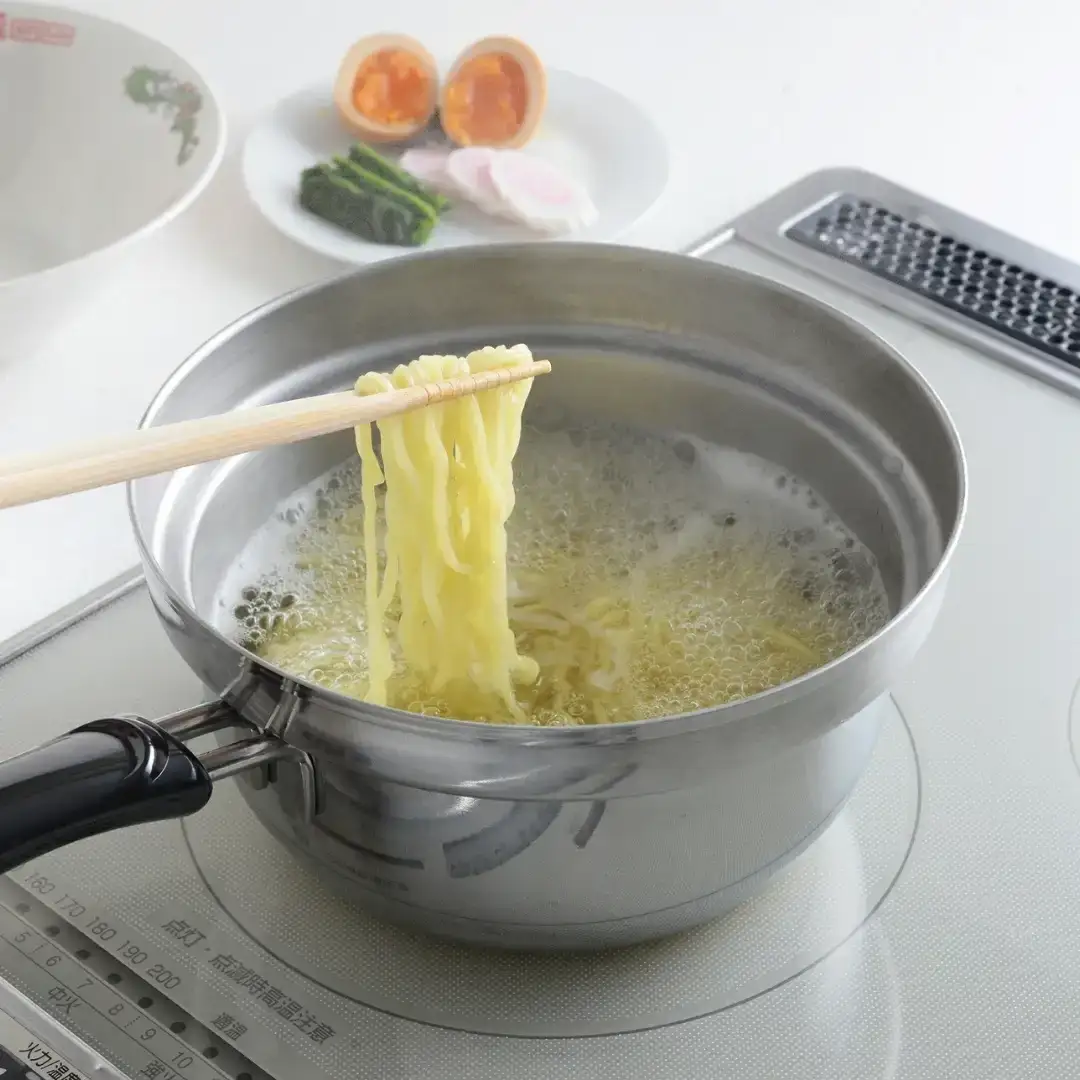 ふきこぼれにくいお鍋 IH対応 18cm キッチンツール キッチン用品 調理器具 調理用品 アーネスト 日本製 燕三条製 10000円以下 1万円以下 新生活 一人暮らし 【010S456】