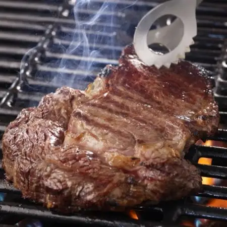 豊西牛 厚切り ステーキ セット 600g (300g×2) トヨニシソース付_肉 ステーキ 牛肉 ビーフステーキ  調味料   _【配送不可地域：離島】【1483748】