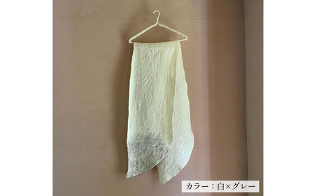 ウールフェルト しっぽショール【北海道美深】 ファッション 小物 首元 アイテム 羊毛 羊の毛 どうぶつの毛 手作り 湿度を保つ 体温調節 軽い 暖かい 冬 寒い時期 コットン  白