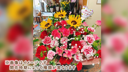 【母の日専用】一級フラワー技能士が作る フラワーアレンジメント A 《5月7日～10日お届け メッセージカード付》