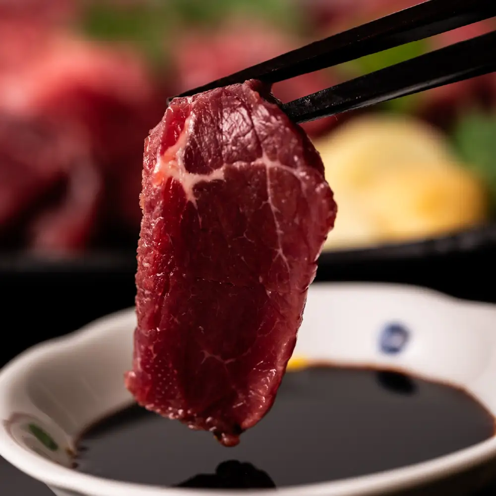 馬刺し 上赤身 400g（ 約100g × 4パック ） 馬刺し用醤油付き 馬刺し