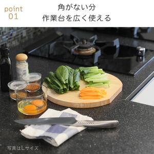 まな板 木製 Mサイズ 直径25cm おしゃれ 小さい 丸 抗菌 丸いまな板 北欧 ヒノキの丸まな板 自立 厚さ２cm 乾燥に便利【ご自宅用】