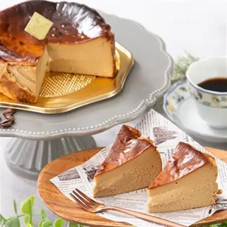 【冷蔵】半熟とろとろカフェオレバスクチーズケーキ〈1ホール5号〉_菓子・スイーツ ケーキ  _【配送不可地域：離島】【1481127】