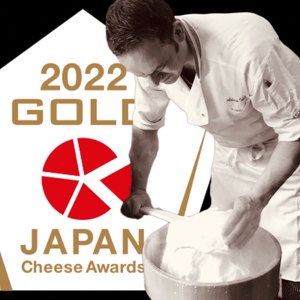 【定期便】リコッタ Ricotta 250g 2個セット(6カ月連続お届け)【0073-050】岐阜県 可児市 しぼりたて 高品質 生乳 フレッシュ 柔らかい クリーム 食感 ミルク 風味 甘み チーズ