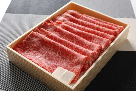 国産黒毛和牛A5等級のみ！「常陸牛」すきやき・しゃぶしゃぶモモ肉500g　赤身【茨城県共通返礼品】 ※離島への配送不可 ※2026年1月中旬以降に順次発送予定