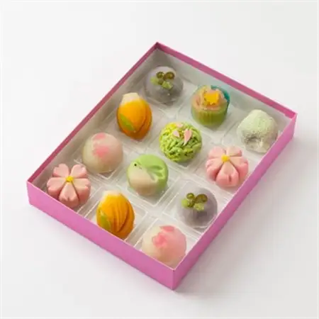 季節の上生菓子12個セット【配送不可地域：離島】【1500932】
