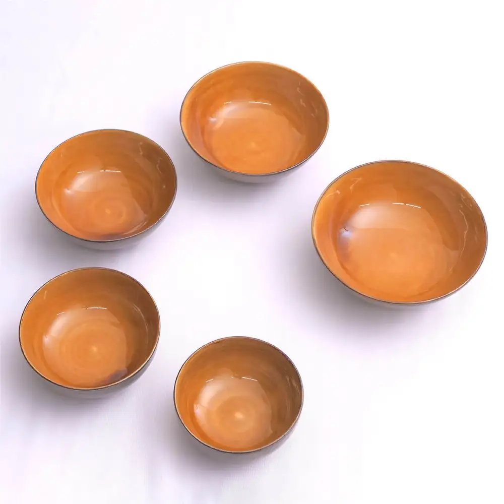 百碗 飴釉白点打飛鉋 (森山實山窯) FR13