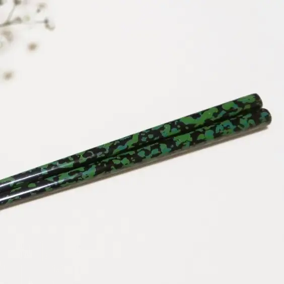 津軽塗 箸 一膳【芽吹】 津軽塗箸 漆塗 お箸 ギフト プレゼント【青森 五所川原】ハシ 一対 おはし 津軽塗り 津軽塗り箸  黒 緑
