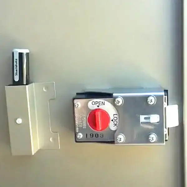 簡単設置 非常開錠機能付き宅配ボックス 67cm 屋外 完成品 防水 宅配box [グリーンライフ]