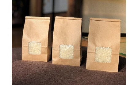33-I 【卵かけご飯セット～お米・山塩たれ付き～】平飼い会津地鶏卵 30個、こしひかり 6合（3合×2）、卵かけご飯用山塩タレ 20個 ※沖縄・離島への配送不可