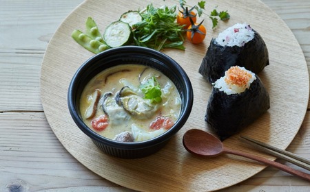 簡単調理！ ひとり鍋3種 食べ比べセット 〈豚バラトマトカレー / 牡蠣の和風アヒージョ / ホヤの和風アヒージョ 〉【 鍋 お手軽 スープ 人気 食べ比べ 】the・孤高の個食鍋　エピソード3話RT1684