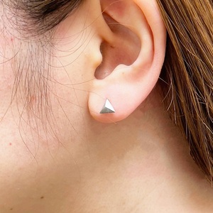 K10WG　淡水パールキャッチピアス　S28（682291）K06008-H