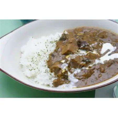 牛たんシチュー＆ハンバーグと小松菜入り牛すじカレー【配送不可地域：離島】【1407027】