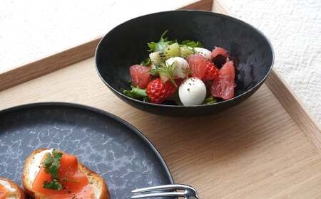 金善製陶所 21cm カットプレート・14cm オーバルボウル 黒陶 2枚 有田焼 食器 器 うつわ プレート A24-101