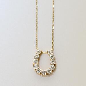 【K10イエローゴールド ラボダイヤモンドネックレス】0.363ct 11粒ダイヤで作る幸福のモチーフ 馬蹄ネックレス 長さ50cm K10-N007 ネックレス