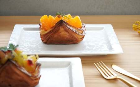 有田焼 21cm リム長角プレート ホワイトブレブ 2枚 セット【金善製陶所】食器 器 うつわ 磁器 陶磁器 プレート リムプレート デザート皿 長角皿 皿 シンプル ペア 白 A30-801