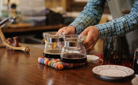 コーヒー 丁寧にハンドピックされたこだわりのコーヒー豆100g×3種類(中深～深煎り) 珈琲 コーヒー豆 珈琲豆 豆 焙煎 自家焙煎 セット 粉