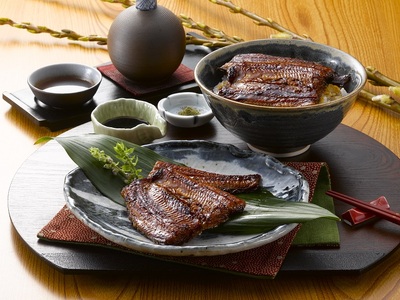 a15-342　静岡産うなぎ蒲焼「静生旅鰻」　２袋　RUSC072