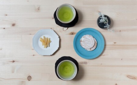 手軽に本格有機緑茶を淹れることができる「有機粉末緑茶」（30g×3袋）