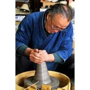 【シガリズム体験】信楽焼 伝統工芸士 奥田英山氏より直接指導が受けられる 作陶体験