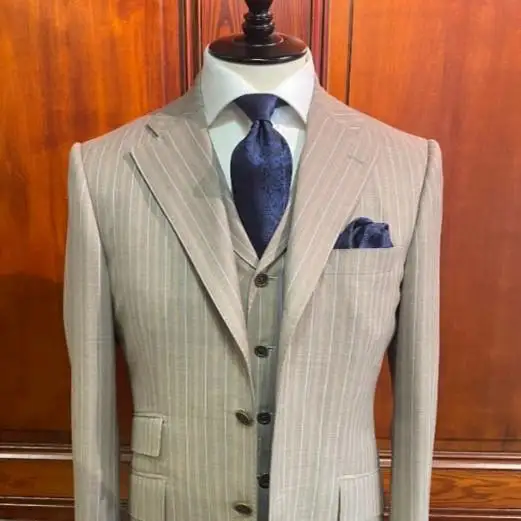 【美濃利】Makuakeで大好評！西陣織と京友禅が織りなす京都のネクタイ《ネイビー》