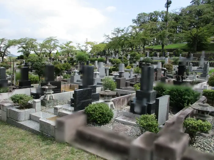 【6種墓地限定】墓地の除草と代理墓参セット（秩父聖地公園内の区画墓地） No.491