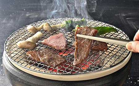 【森三商会】4等級以上 未経産 雌牛 限定 近江牛 極上 焼肉 500g カルビ 霜降りバラ モモ 【GM11W】【 近江牛 】 牛肉