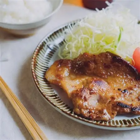 三重郡菰野町　肉の大黒屋の自家製三重さくらポーク味噌漬けとハンバーグセット【配送不可地域：離島】【1389169】