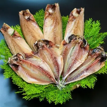 できたて干物!!あじ4枚・さば半身4枚_魚介・海産物  干物 _【配送不可地域：離島】【1539829】