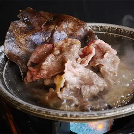 「世界農業遺産認定!」黒毛牛の但馬牛すき焼・しゃぶしゃぶ用　(もも300g・バラ200g)【配送不可地域：離島】【1060306】
